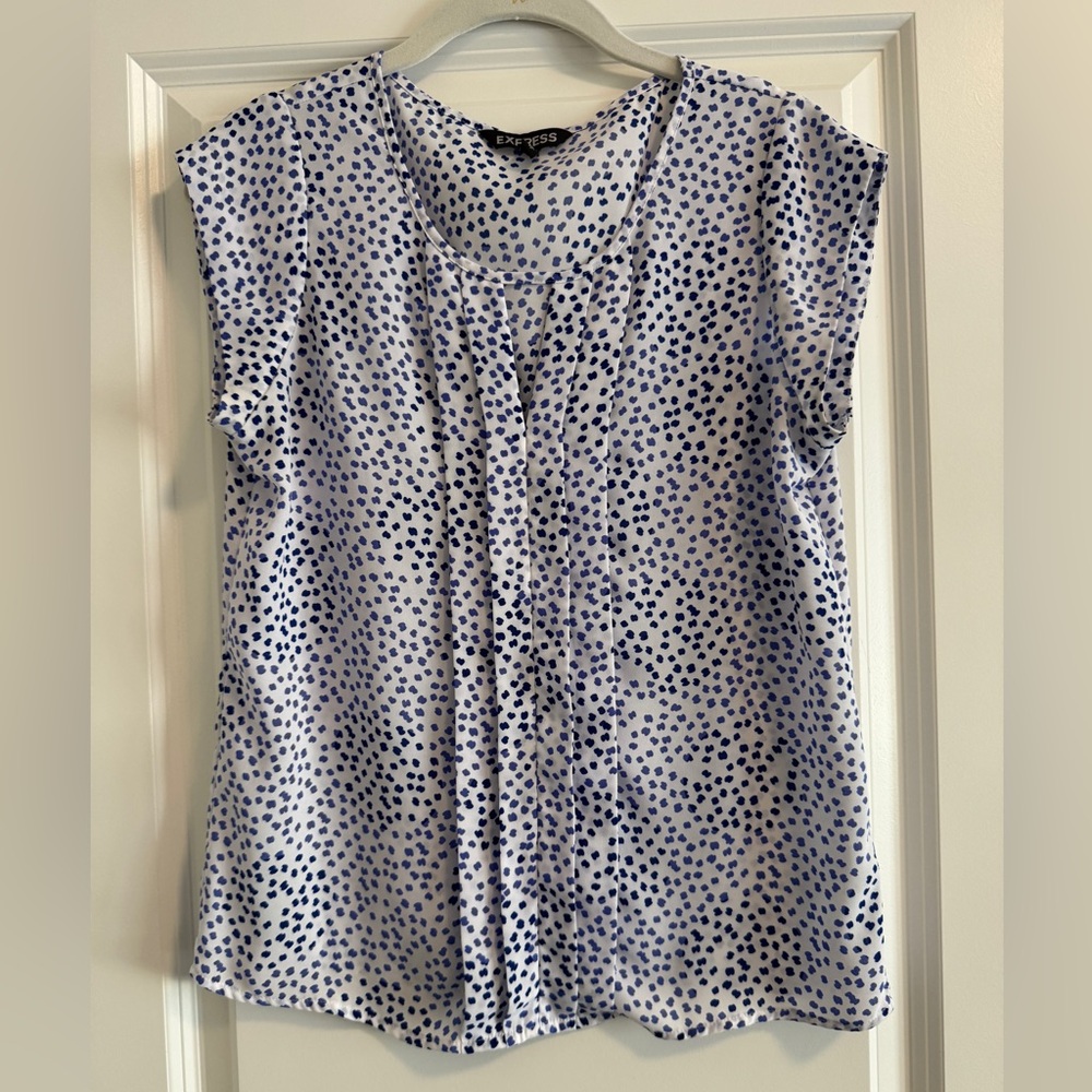 Express blue and white patterned top with keyhole cutout